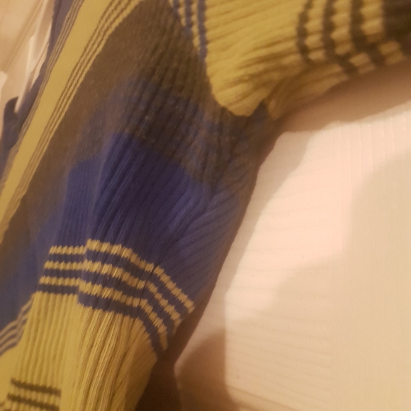 👚 GAP Stripped Blue & Green Long Sleeve Shirt - Picture 4 of 9